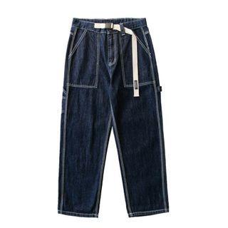 Contrast Stitching Straight Leg Jeans