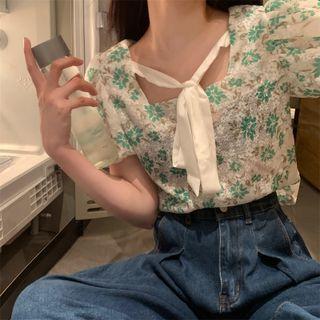 Square-neck Floral Bow Puff-sleeve Top