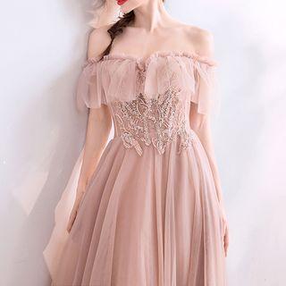 Short-sleeve Off Shoulder Lace Paneled A-line Evening Gown