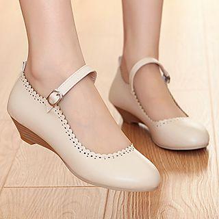 Brogue Mary Jane Wedge Pumps
