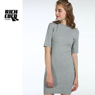 Plain Short-sleeve Bodycon Dress