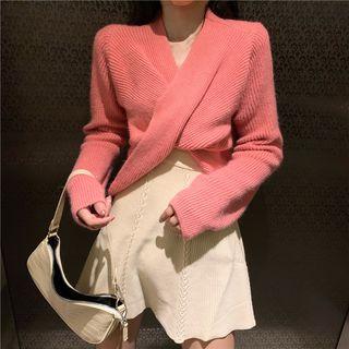 Knotted Crop Knit Top / A-line Skirt