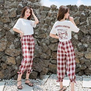 Set: Short-sleeve T-shirt + Plaid Cropped Harem Pants