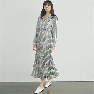 Half-placket Pleated Stripe Shirtdress
