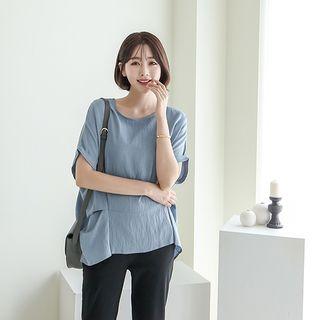 Cuff-sleeve Pintuck-trim Top
