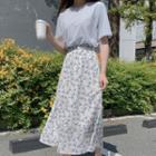 Plain T-shirt / Floral Midi Skirt