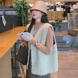 High-waist Plain T-shirt / V-neck Faux Fleece Vest
