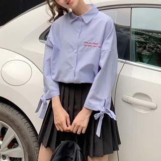 Letter Embroidered Tie-cuff Blouse