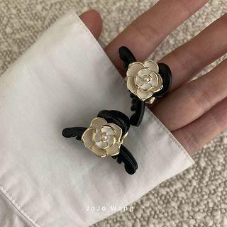 Flower Glaze Faux Pearl Hair Clamp 1 Pc - White & Black - One Size