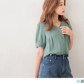 Lace-trim V-neck Short-sleeve Shirt