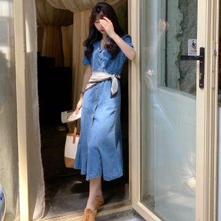 Short-sleeve Button-up Denim Midi Dress