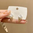 Rose Alloy Earring E5062 - 1 Pair - White & Gold - One Size