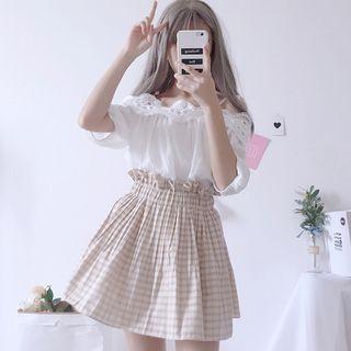 Cold Shoulder Short-sleeve Top / Plaid A-line Skirt
