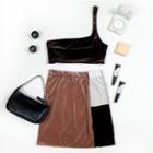 Set Of 2: One-shoulder Crop Top + Color-block Skirt