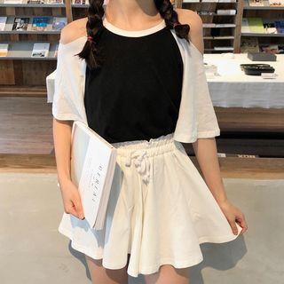 Cold Shoulder Color Block Elbow-sleeve T-shirt / Drawstring Shorts