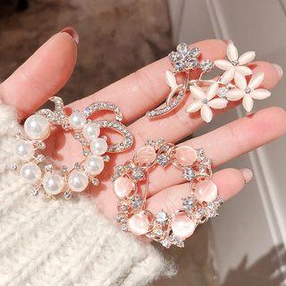 Rhinestone / Bead Brooch (various Designs)