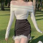 Set: Off-shoulder T-shirt + Fluffy Trim Pencil Skirt