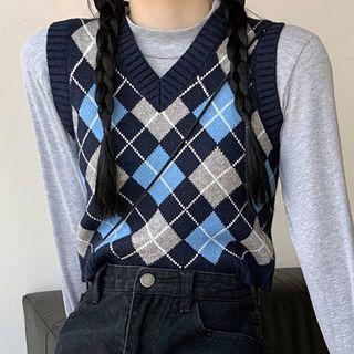 Argyle Cropped Sweater Vest