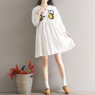 Bee Embroidered Collared Long Sleeve Dress