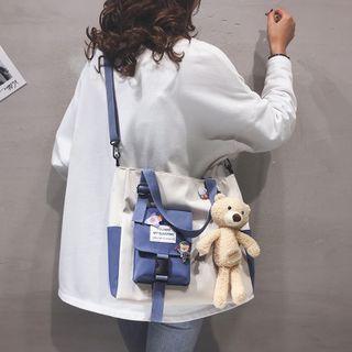 Applique Multi-pocket Crossbody Bag