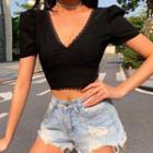 Short-sleeve Lace Trim Tie-back Cropped T-shirt
