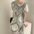 Short-sleeve Paisley Print Dress