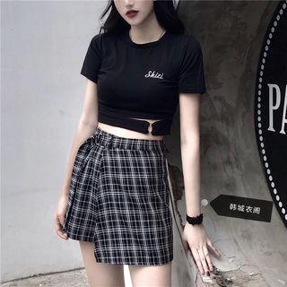 Lettering Short-sleeve Cropped T-shirt / Plaid Skort