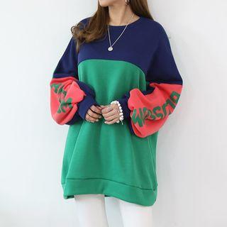 Color-block Lettered Oversized Sweatshirt