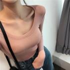 U-neck Basic T-shirt