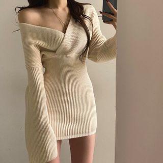 Long-sleeve V-neck Plain Shaping Knit Dress