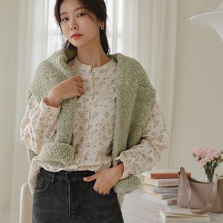 Mandarin-collar Napped Floral Blouse