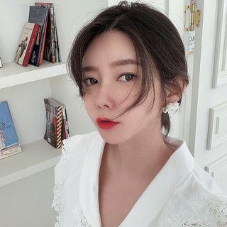 Puff-sleeve Flower-crochet Blouse White - One Size