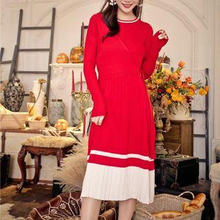 Long-sleeve Midi Pleated Knit Dress Red - One Size