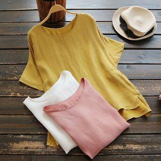 Bell-sleeve Slit-side Dip-back T-shirt