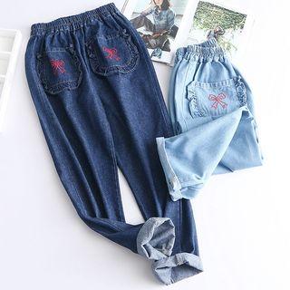 Bow Embroidered Straight Cut Jeans