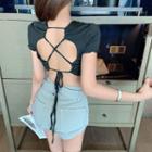 Short-sleeve Cross-back Cropped T-shirt