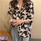 Floral Short-sleeve Blouse Black - One Size