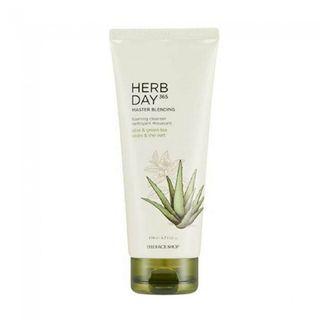 The Face Shop - Herb Day 365 Master Blending Cleansing Foam - 5 Types Aloe & Green Tea