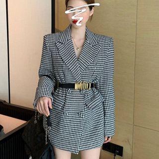 Plaid Blazer / Sweater