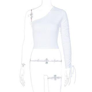 One-sleeve Plain T-shirt
