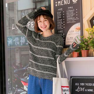 Round Neck Contrast Stripe Sweater