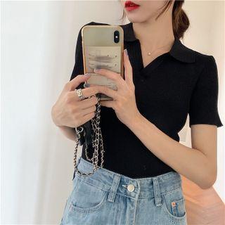 Short-sleeve V-neck Collared Plain Top
