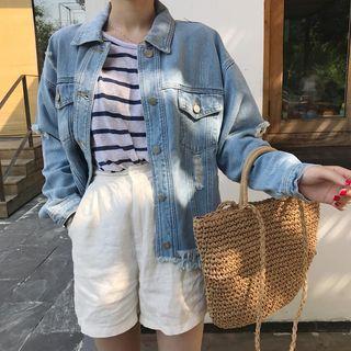 Printed Ripped Buttoned Denim Jacket