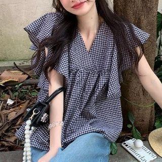 Sleeveless Plaid Flowy Blouse Black & White - One Size