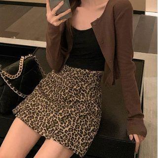 Spaghetti Strap Top / Buttoned Cardigan / Leopard Print Mini A-line Skirt