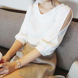 3/4-sleeve Shoulder Cut Out Blouse