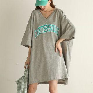 V-neck Letter Oversize T-shirt