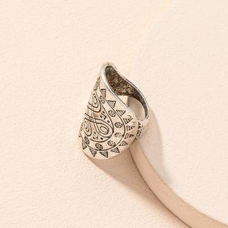 Retro Embossed Alloy Ring Ring - Beige - 7