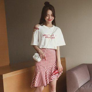 Set: Lettering Short-sleeve T-shirt + Asymmetric Skirt
