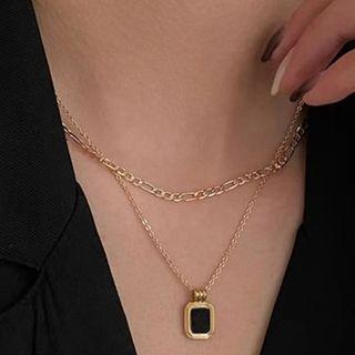 Rectangle Pendant Layered Alloy Choker Gold - One Size